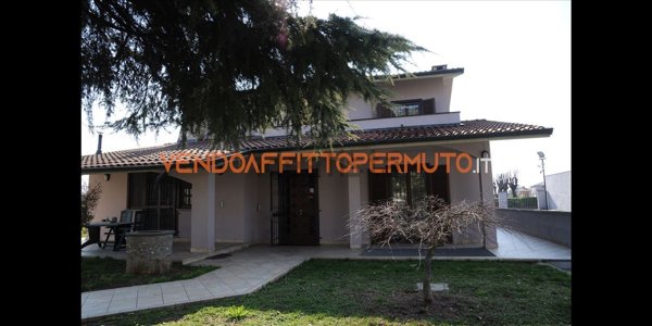 casa indipendente in vendita a Ghisalba