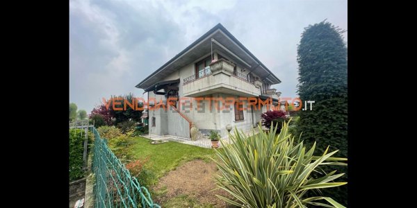 casa indipendente in vendita a Ghisalba