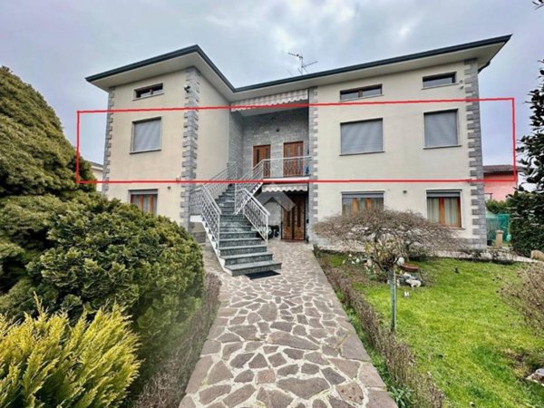 casa indipendente in vendita a Ghisalba