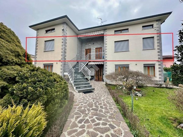casa indipendente in vendita a Ghisalba