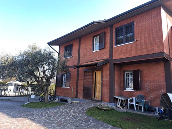 casa indipendente in vendita a Ghisalba