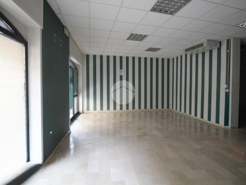 ufficio in vendita a Ghisalba