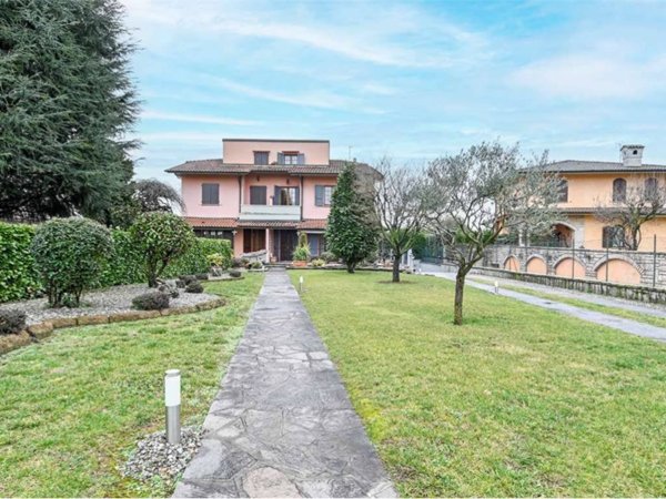 casa indipendente in vendita a Ghisalba