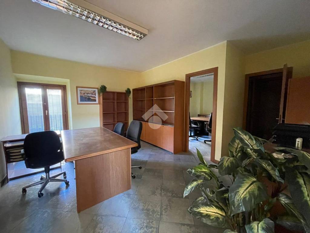 ufficio in vendita a Ghisalba