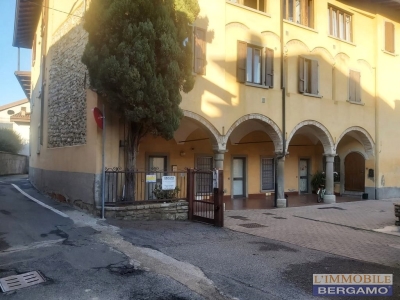 appartamento in vendita a Gorlago