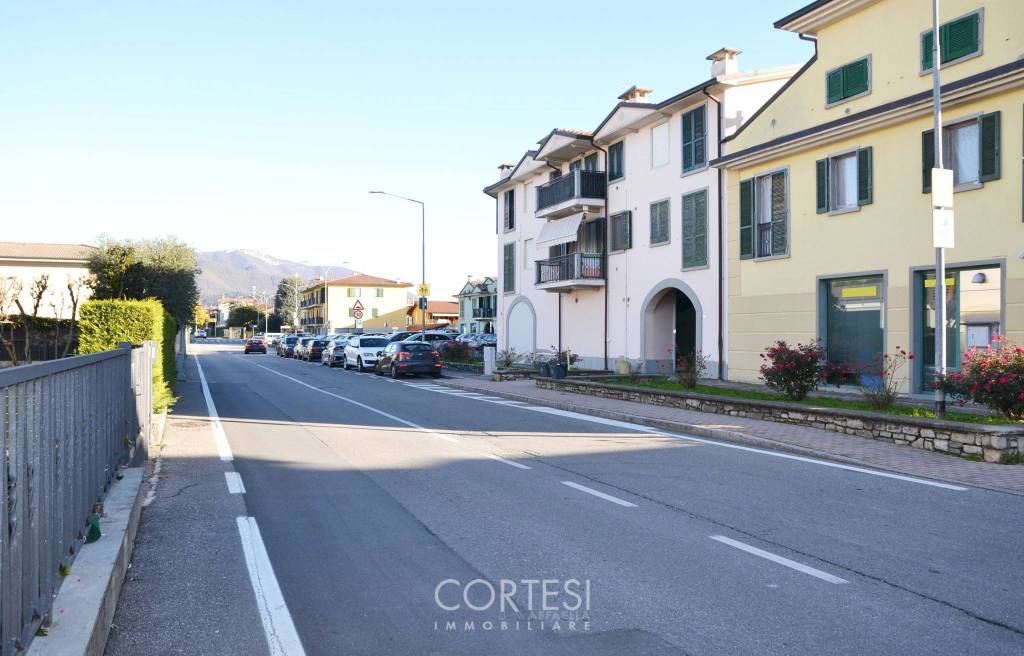 ufficio in vendita a Gorlago