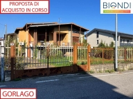 casa indipendente in vendita a Gorlago