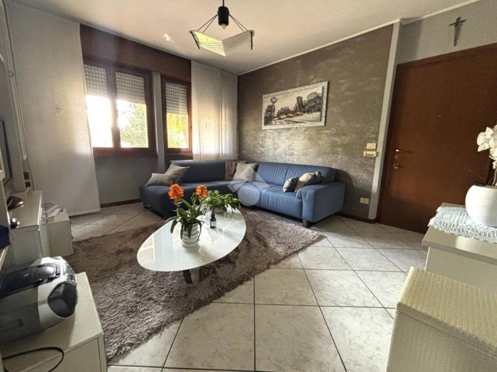 appartamento in vendita a Gorlago