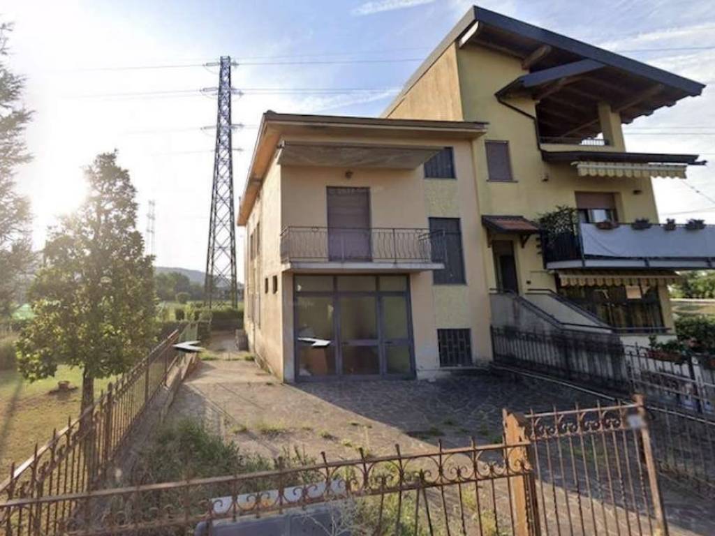appartamento in vendita a Gorlago