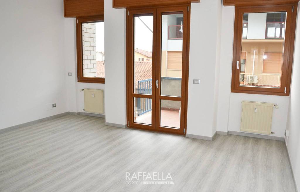 appartamento in vendita a Gorlago in zona Borghetti