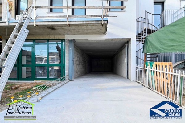 locale di sgombero in vendita a Gorlago