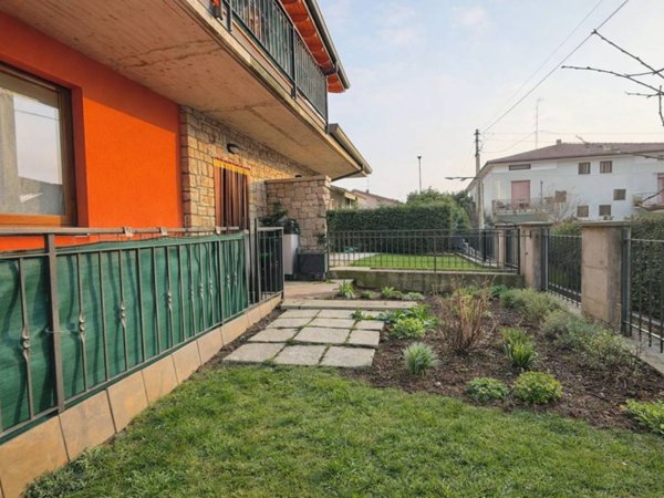 appartamento in vendita a Gorlago