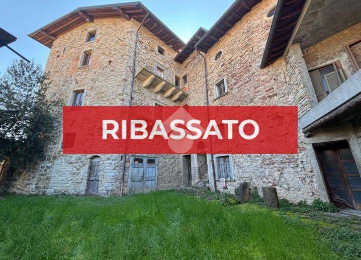 casa semindipendente in vendita a Gorlago