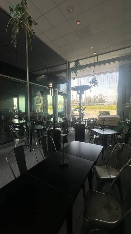 negozio in vendita a Gorlago