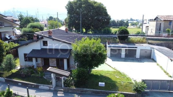 casa indipendente in vendita a Gorlago