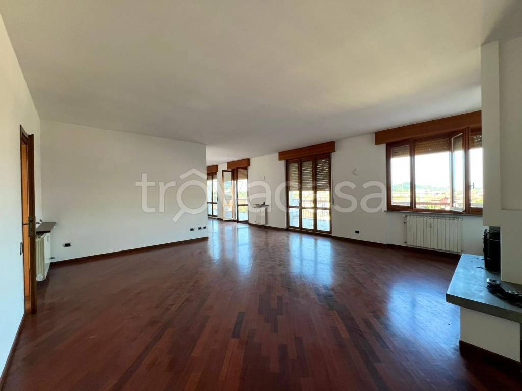 appartamento in vendita a Gorlago in zona Borghetti