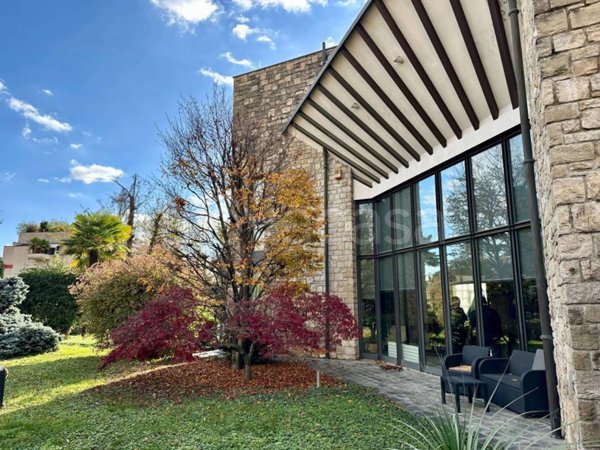 casa indipendente in vendita a Gorle