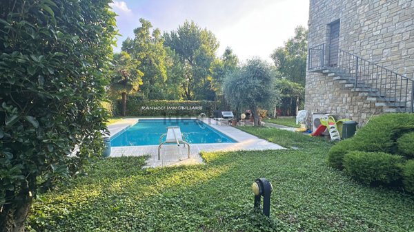 casa indipendente in vendita a Gorle