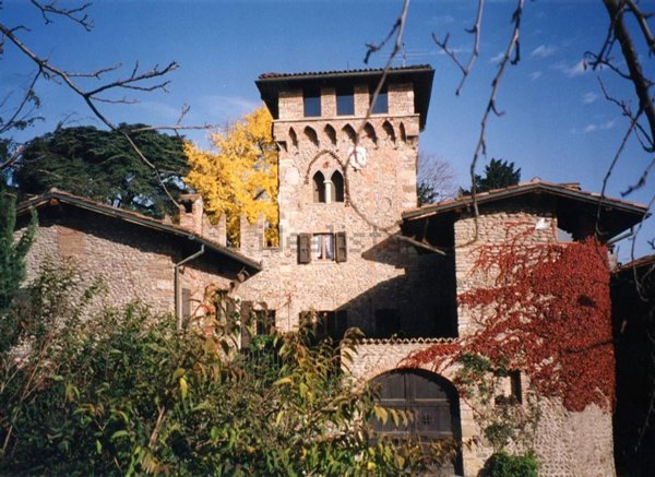villa in vendita a Gorle