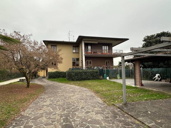 casa indipendente in vendita a Gorle