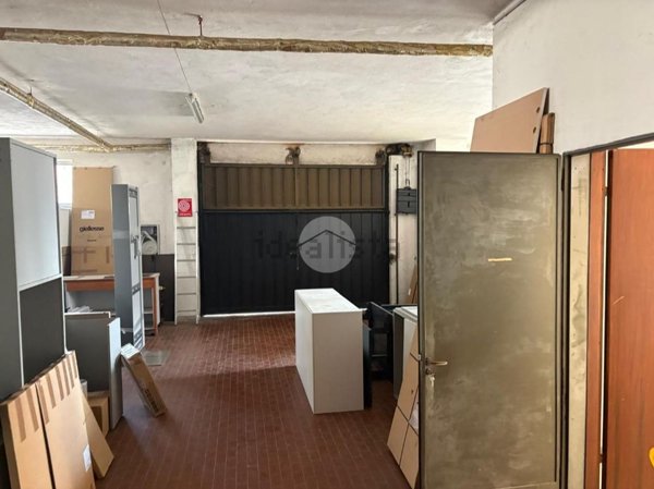 capannone in vendita a Gorle