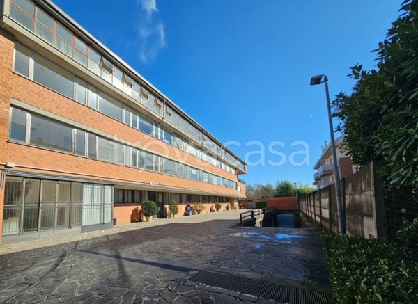 locale commerciale in vendita a Gorle