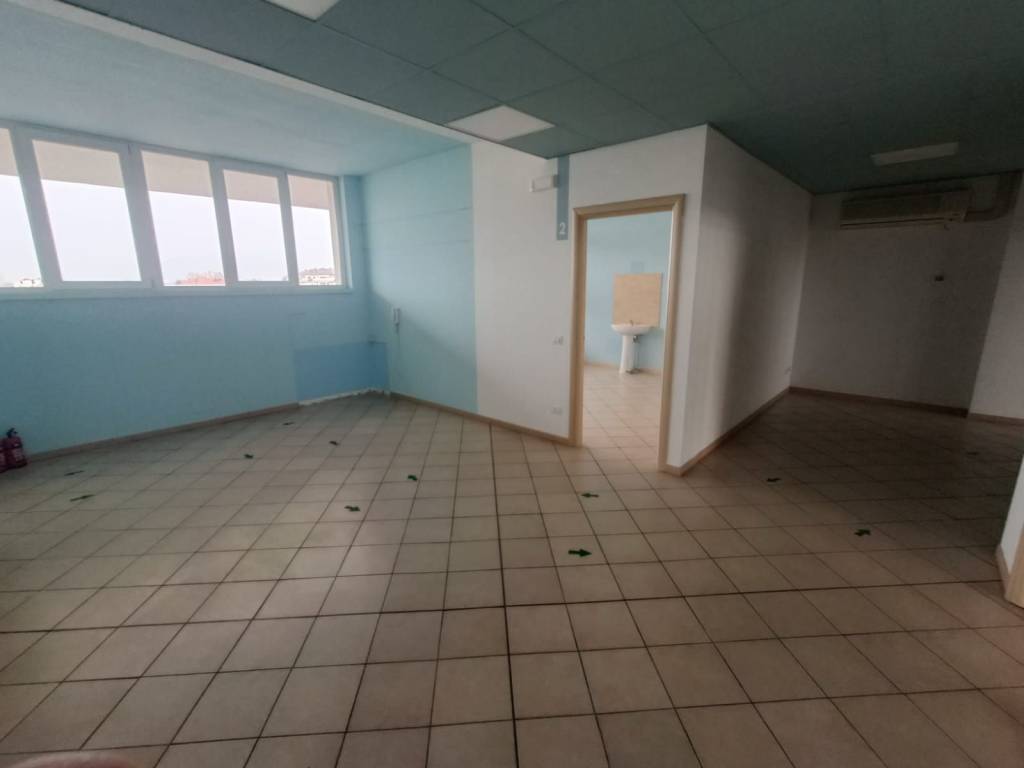ufficio in vendita a Gorle