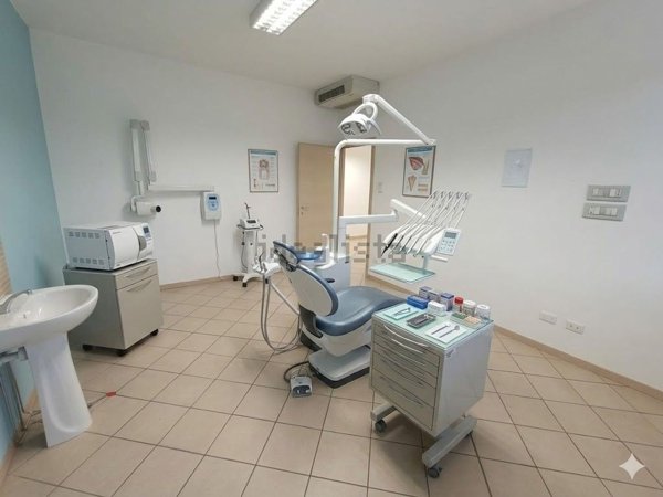 ufficio in vendita a Gorle