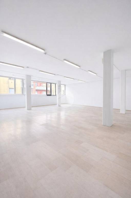 locale commerciale in vendita a Gorle