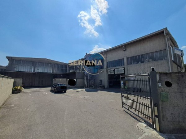 locale di sgombero in vendita a Gorle