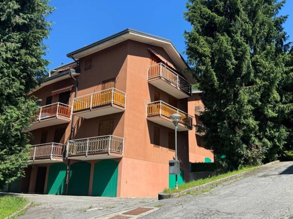 appartamento in vendita a Gorno