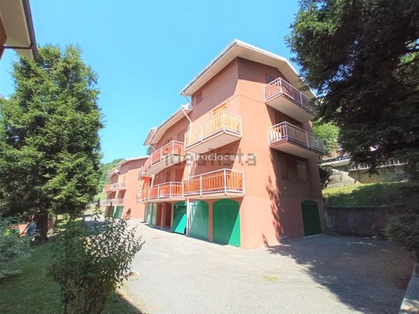 appartamento in vendita a Gorno