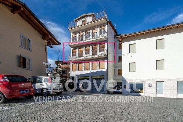 appartamento in vendita a Gorno