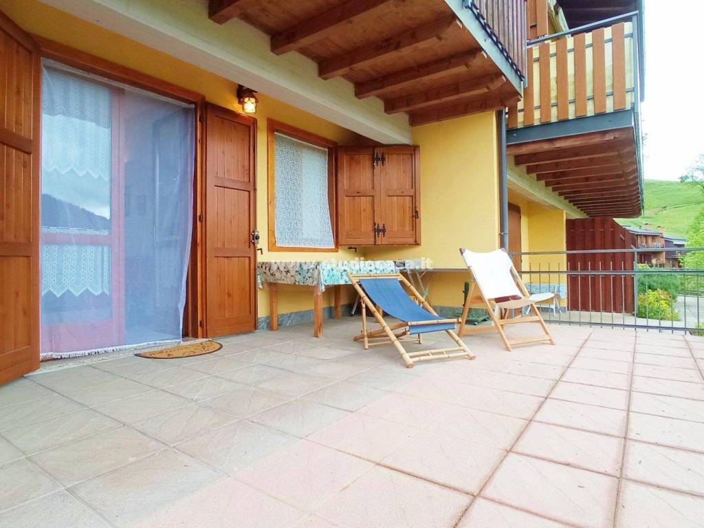 appartamento in vendita a Gorno