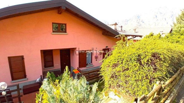 appartamento in vendita a Gorno