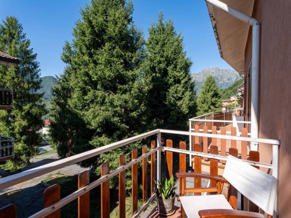 appartamento in vendita a Gorno