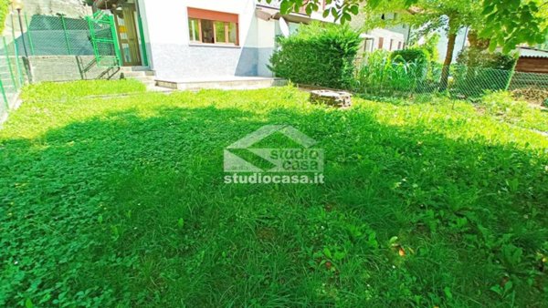 appartamento in vendita a Gorno