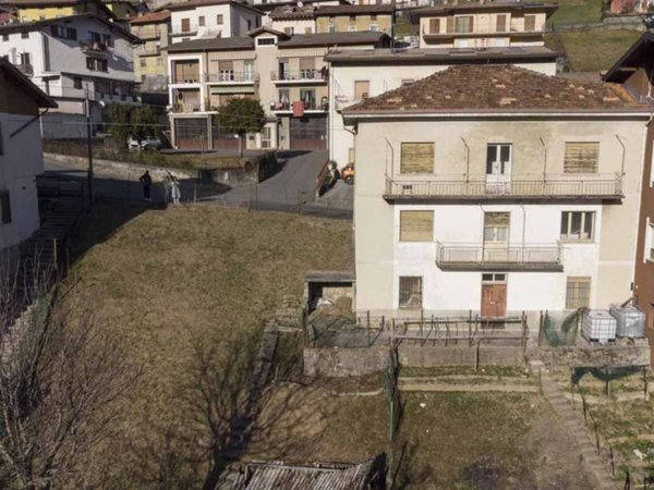 casa indipendente in vendita a Gorno in zona Riso