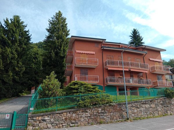 appartamento in vendita a Gorno