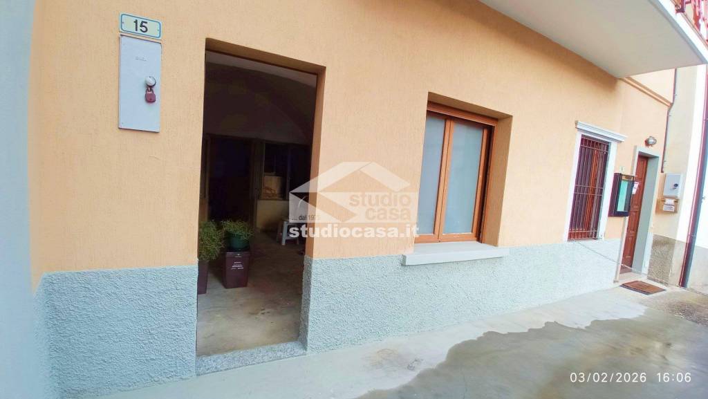 appartamento in vendita a Gorno