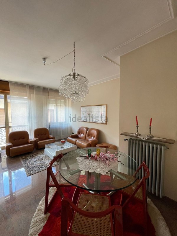 appartamento in vendita a Gorno in zona Riso