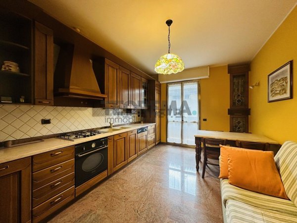 appartamento in vendita a Gorno