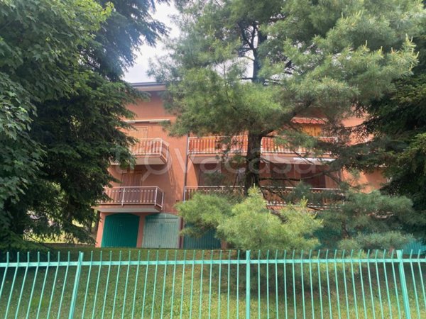 appartamento in vendita a Gorno