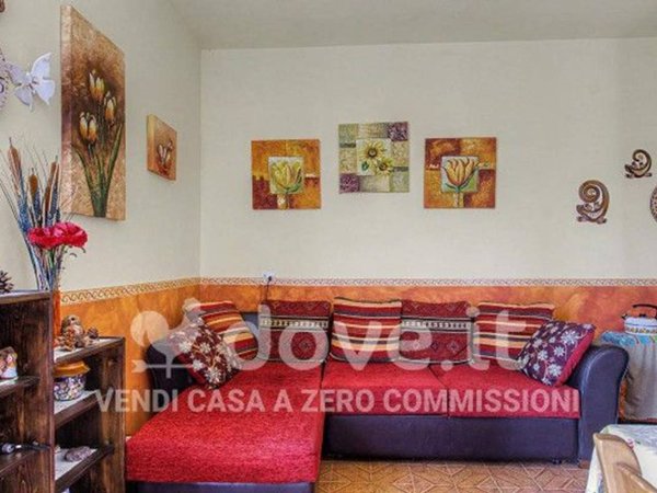 appartamento in vendita a Gorno in zona Sant'Antonio