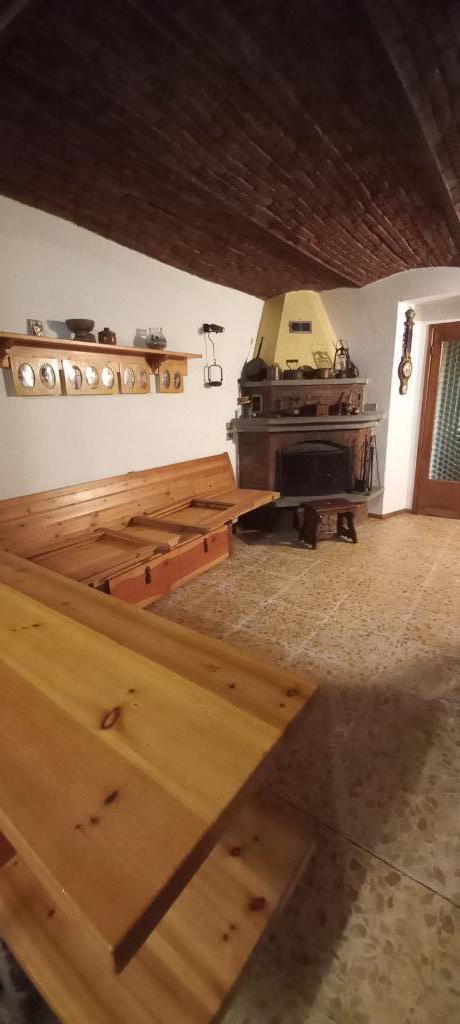 casa indipendente in vendita a Gorno in zona Riso