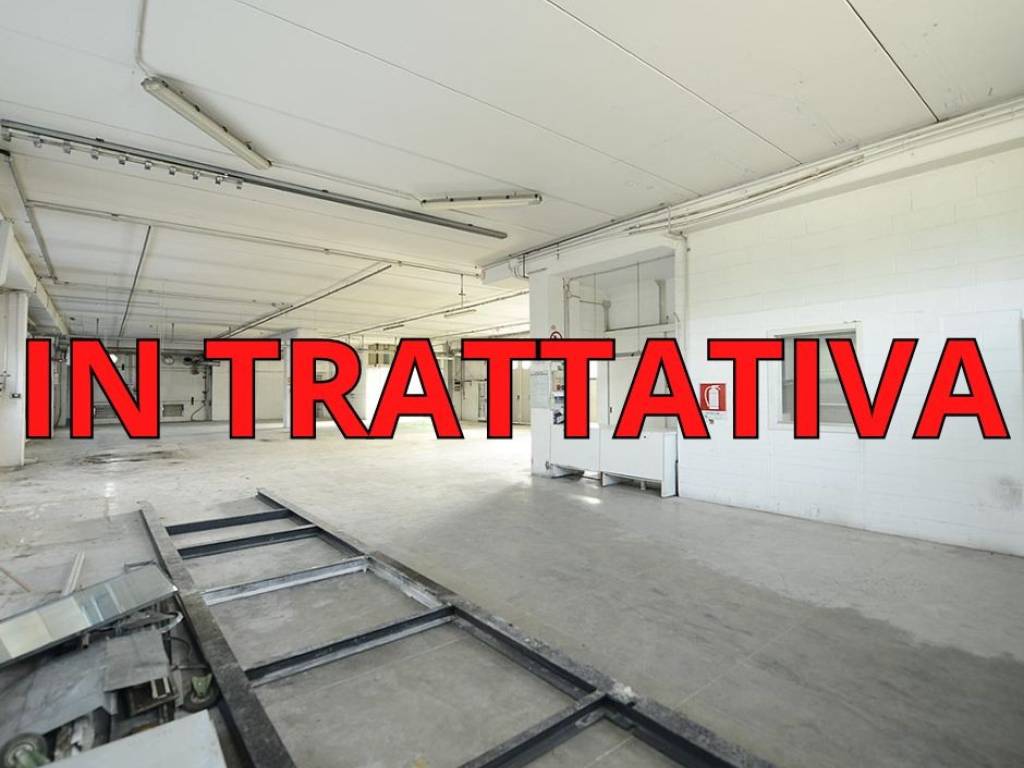 locale commerciale in vendita a Grassobbio