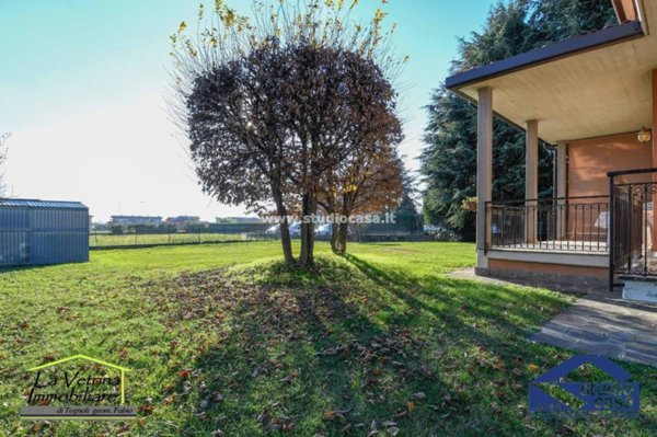 appartamento in vendita a Grassobbio in zona Capannelle