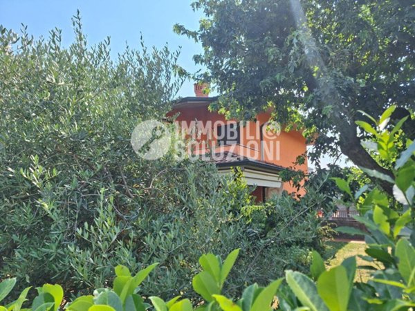 casa indipendente in vendita a Grassobbio