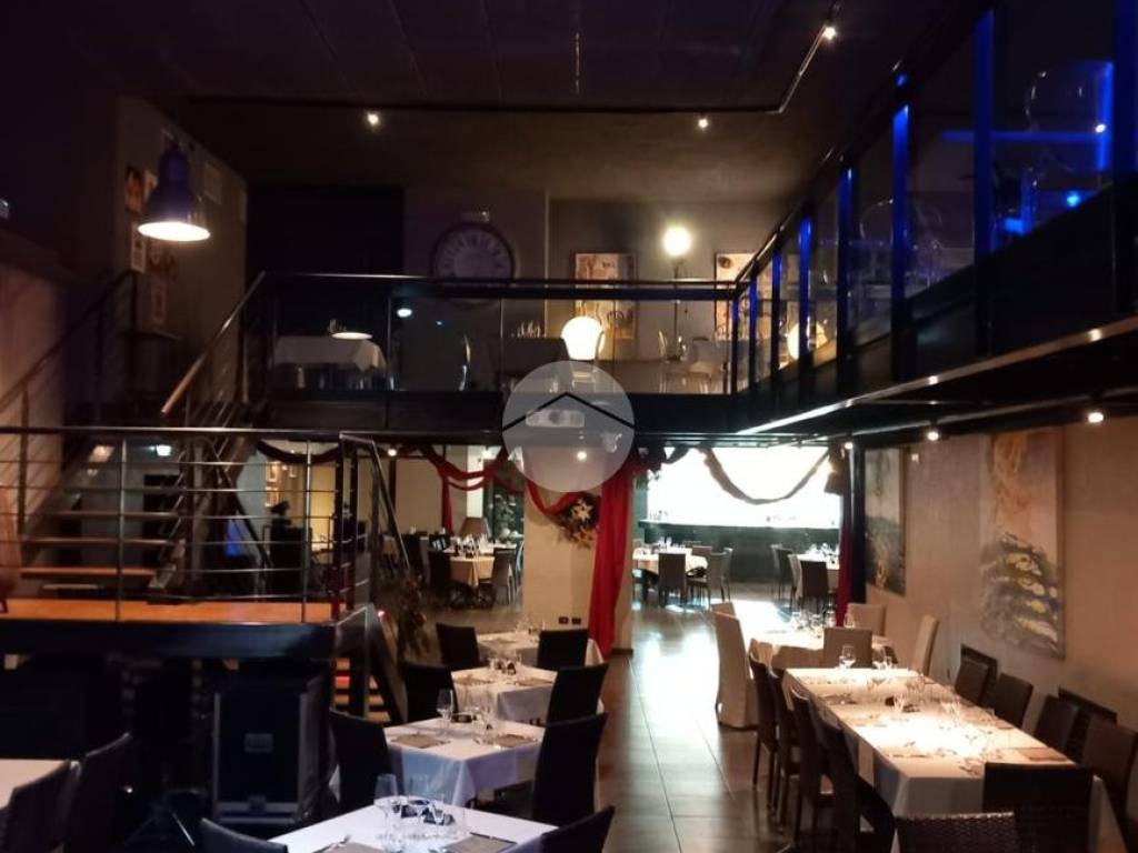 locale commerciale in vendita a Grassobbio