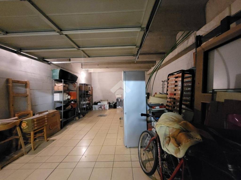 locale di sgombero in vendita a Grassobbio